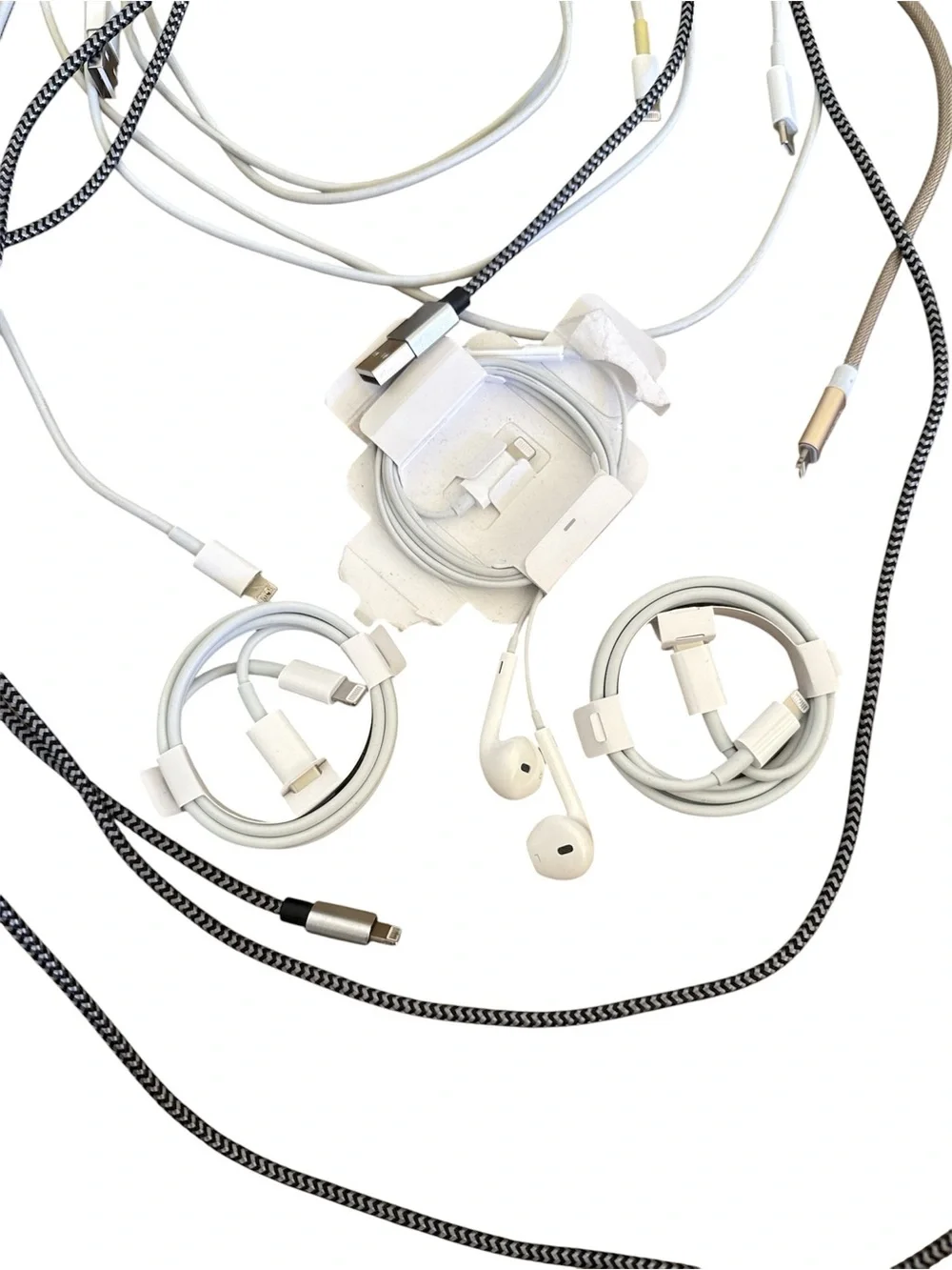 iPhone lightening connector cables and accessories bundle